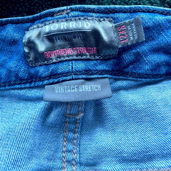 Torrid Classic Denim jeans - Picture 2 of 3